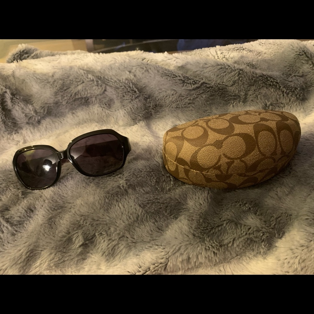 Coach sunglasses - Picture 2 of 6
